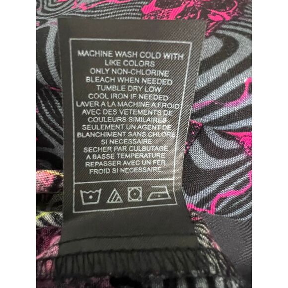 Vitriol Caedia Skull Lightning Pink Grey Women Shirt Size M Button-Up Punk Rock - Picture 11 of 14